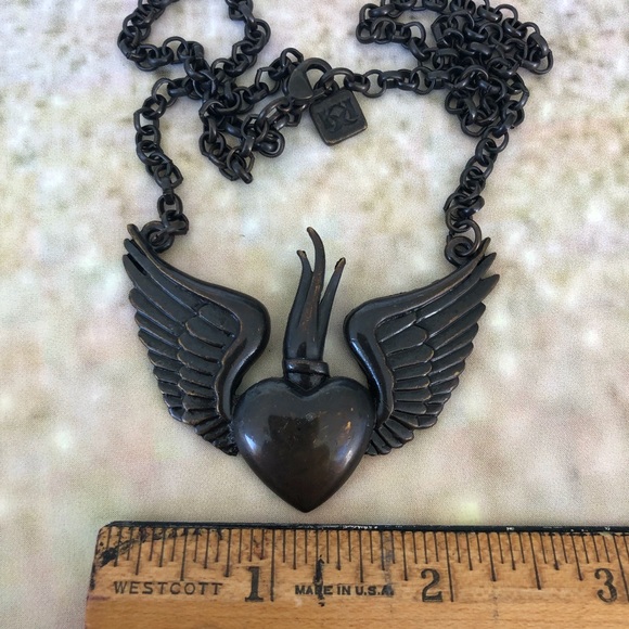 Antique Brass Winged Sacred Heart Necklace Tattoo Flash rocker - Picture 3 of 3
